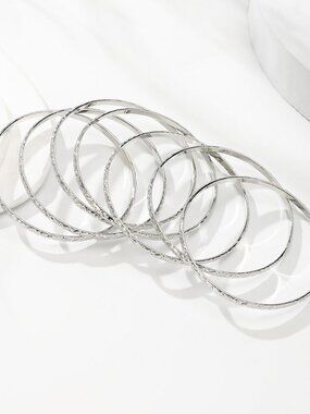4mm Silver Hawaiian Bangle Bracelet